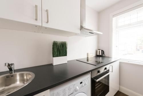 18 Forest Gate-New0