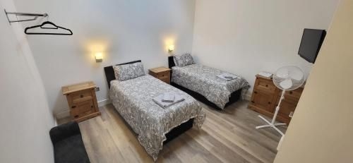 ดีพคัท ลอดจ์ เบดแอนด์เบรคฟาสต์ (Deepcut Lodge Bed & Breakfast)2