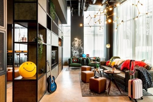 Moxy Glasgow SEC0