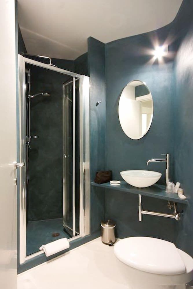 Hip Suites2