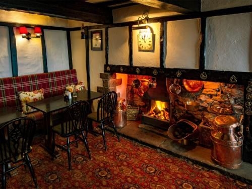 เดอะ บาร์เรล อินน์ (The Barrel Inn)3