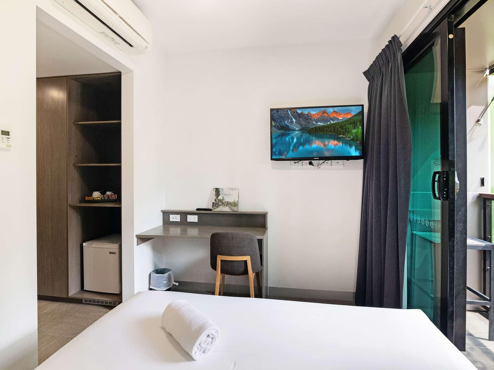Ibis Darwin Airport Hotel3