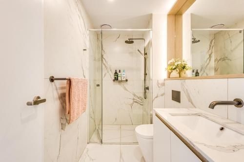 StayAU Cozy & Stylish 2BR Haven in Box Hill4