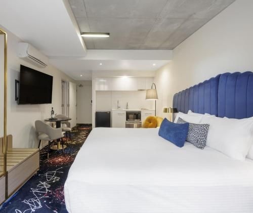 Oaks Melbourne St Kilda Road Hotel3
