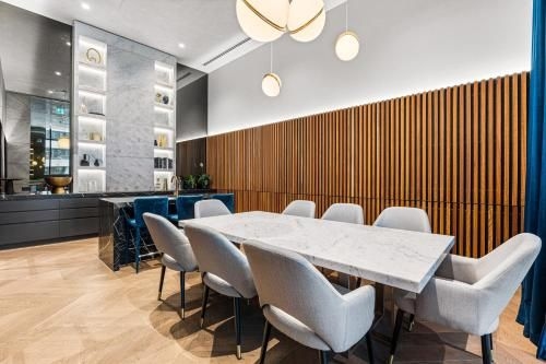 Paragon Apartments by CLLIX4