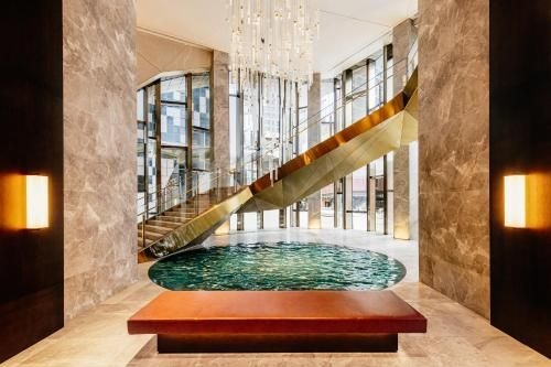 เดอะ ริทซ์-คาร์ลตัน เมลเบิร์น (The Ritz-Carlton, Melbourne)1