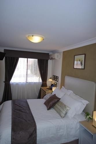 Astoria Retreat Bed and Breakfast3