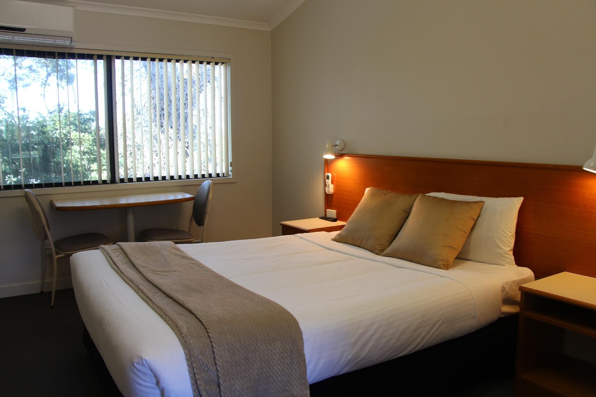 Pioneer Way Motel3
