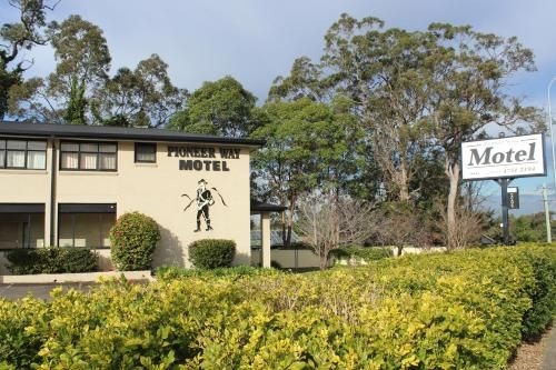 Pioneer Way Motel0