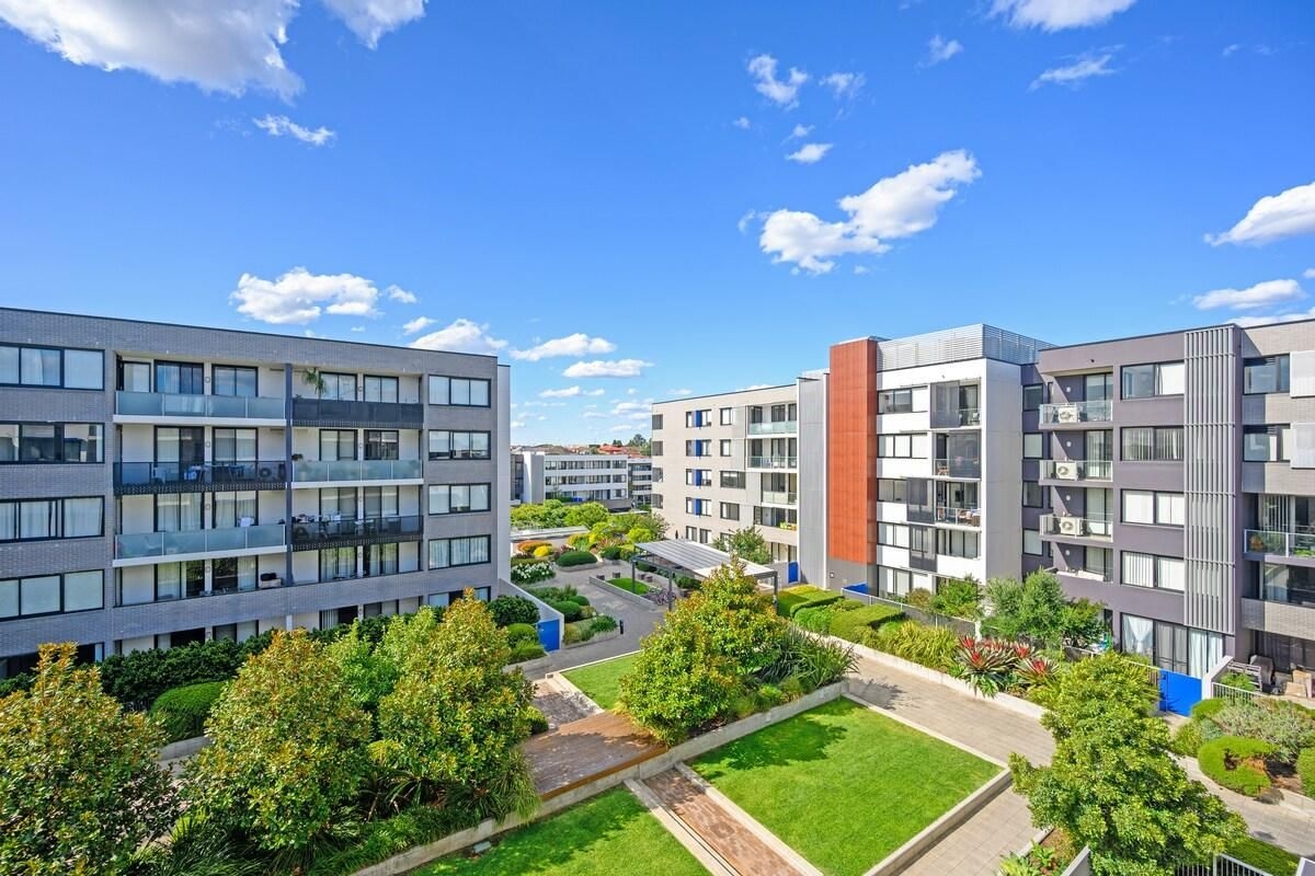 Campsie 2Br near Shopping Train0