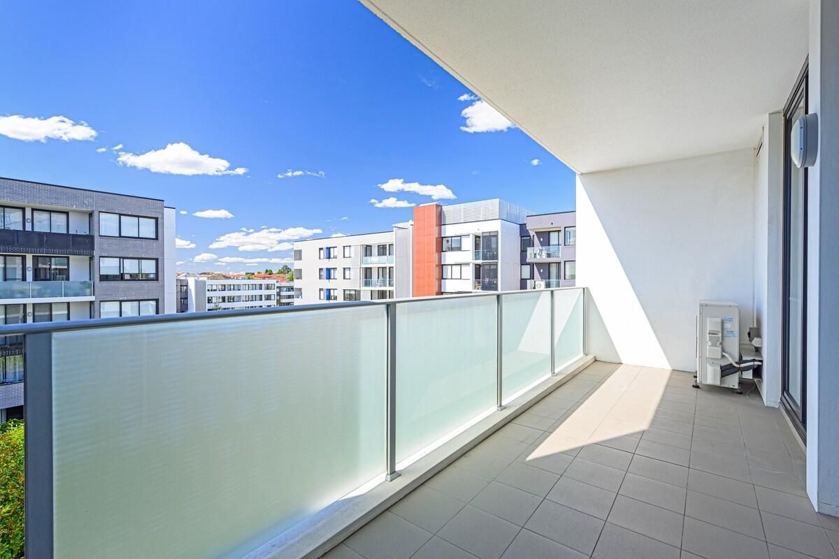 Campsie 2Br near Shopping Train1