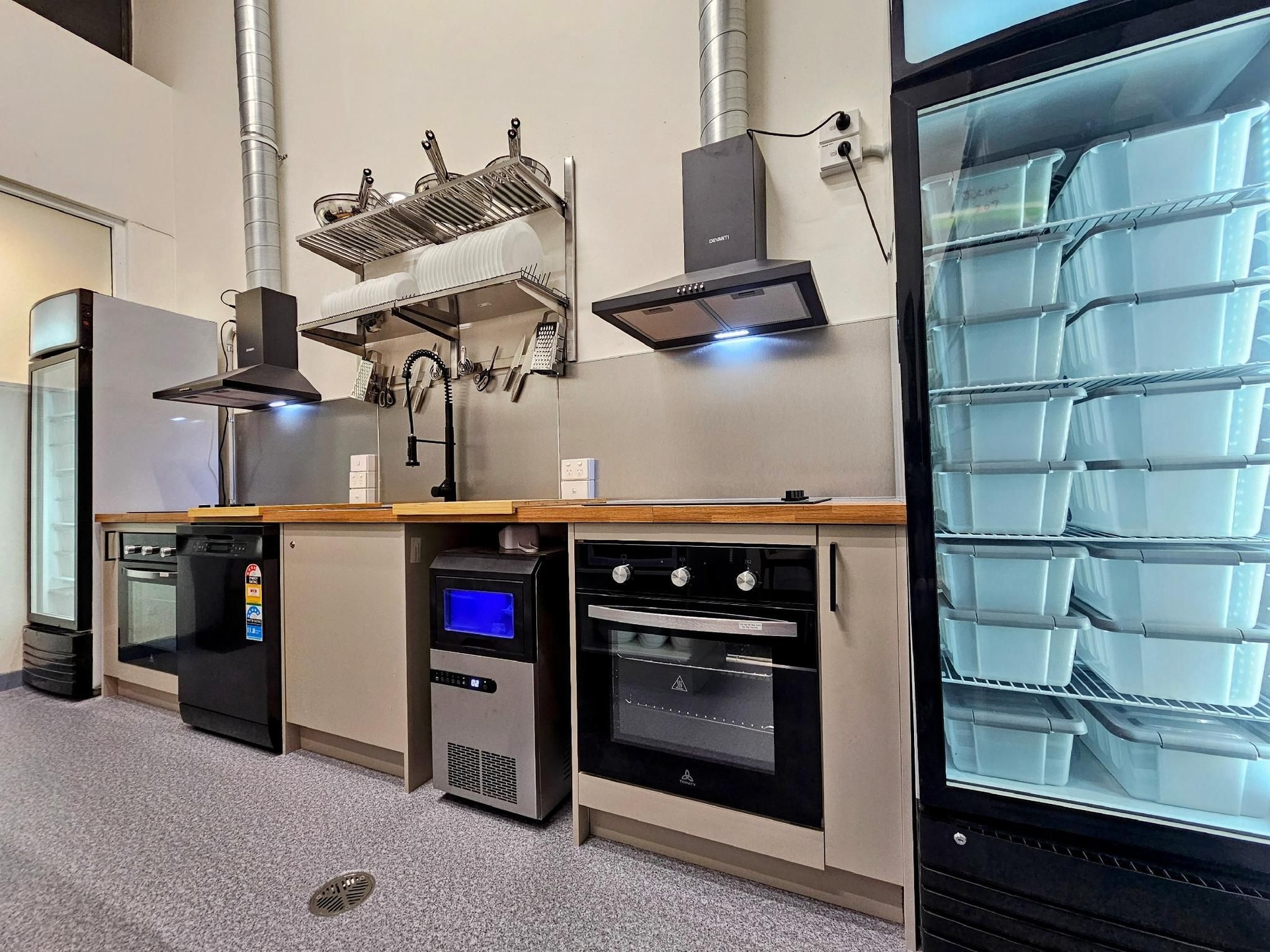 Trademark Hostel - Fully Air Conditioned1