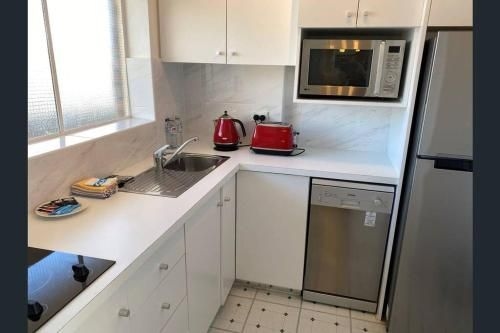 อพาร์ตเมนต์ 1 ห้องนอน 1 ห้องน้ำส่วนตัว ขนาด 10 ตร.ม. – Neutral Bay (Apartment on Wyagdon Street - Neutral Bay)3