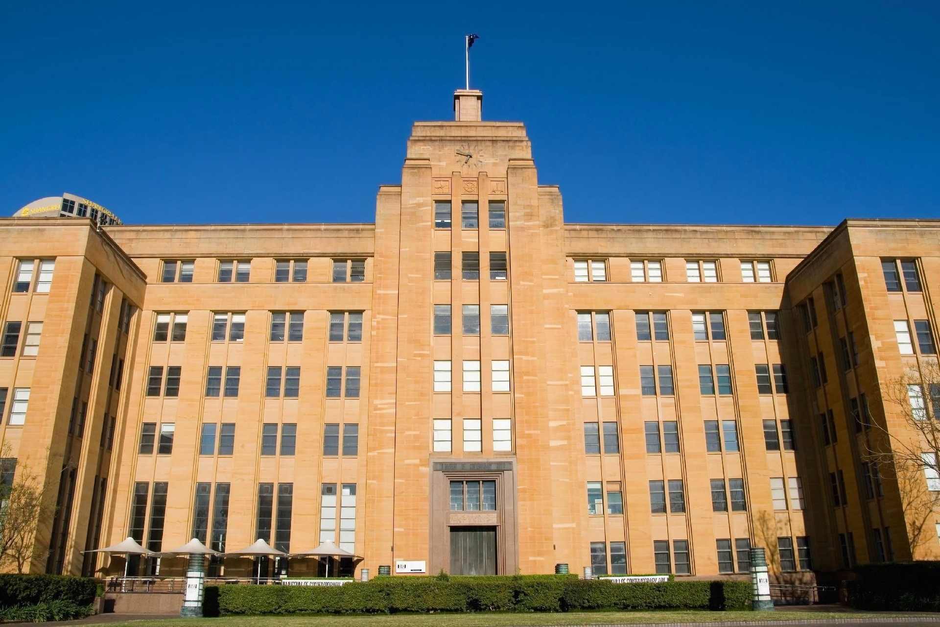 ลิตเติล เนชั่นแนล โฮเทล ซิดนีย์ (Little National Hotel Sydney)1
