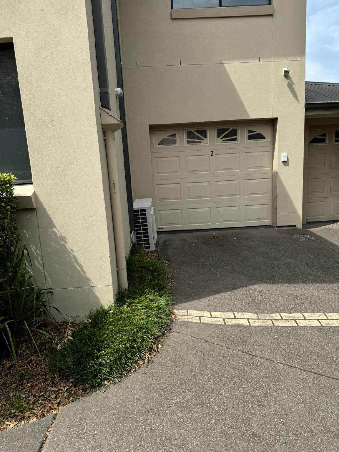 ชาร์ลสทาวน์ ทาวน์เฮาส์ (Charlestown Townhouse)1