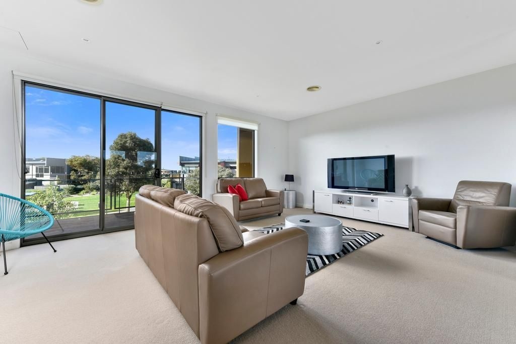 คอมฟี โคสต์ ไดรฟ์ – 3 เบดรูม คอนโด (Comfy Coast Drive - 3 Bedroom Condo)3