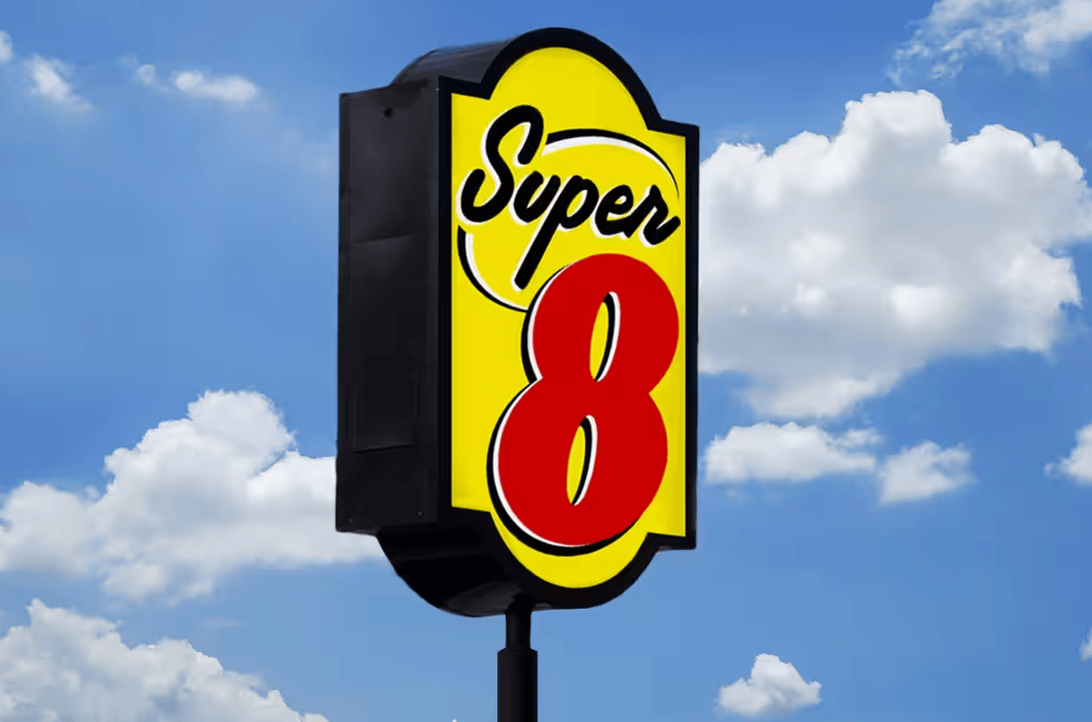 Super 8 by Wyndham Brooklyn Pennsylvania Ave1