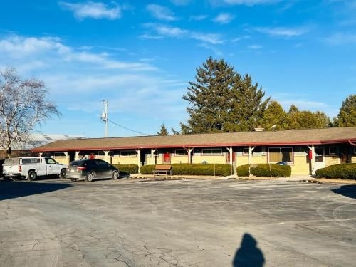 Wisconsin-Aire Motel By OYO Random Lake4
