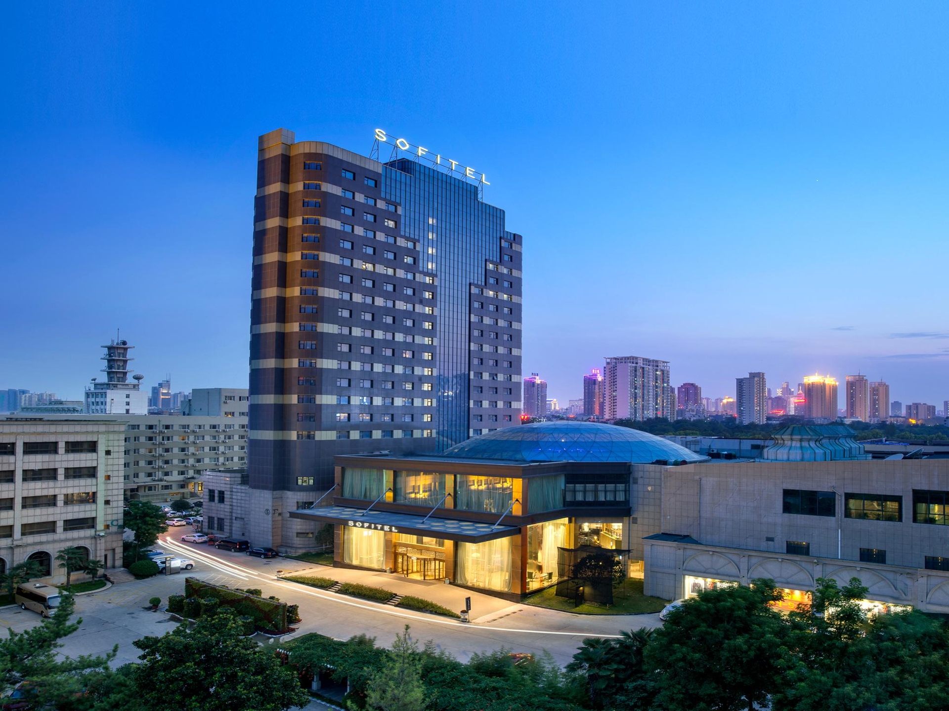 Sofitel Zhengzhou Hotel0