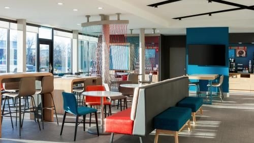 Avid Hotel Coralville - Iowa City by IHG1