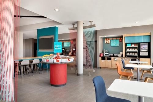 Candlewood Suites Coralville Iowa City by IHG3