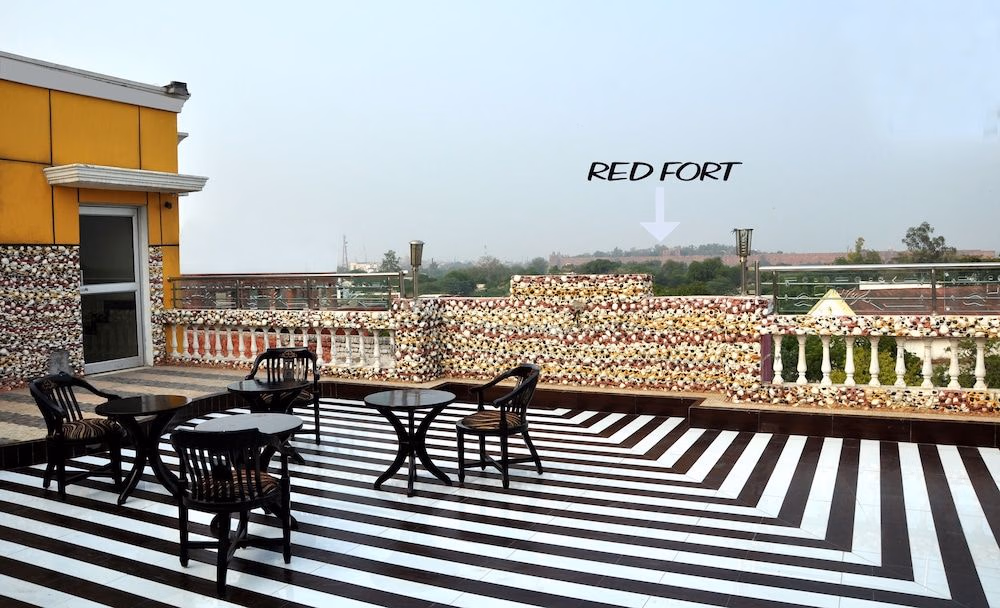 Sun Hotel1