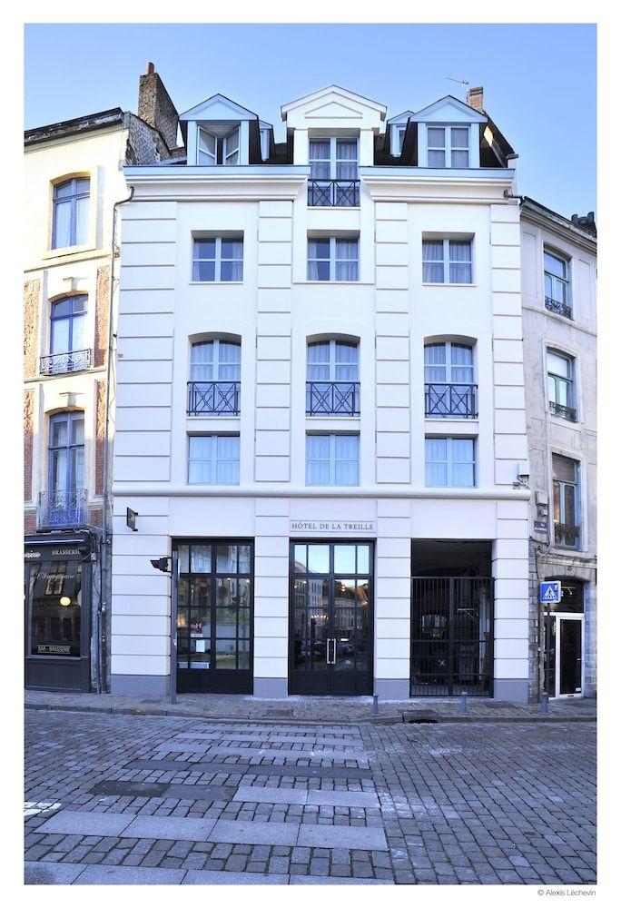 Hotel De La Treille2
