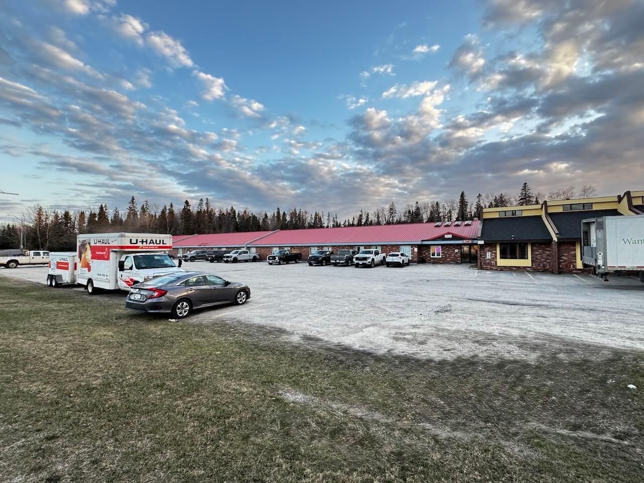 Zero-100 Motor Inn4