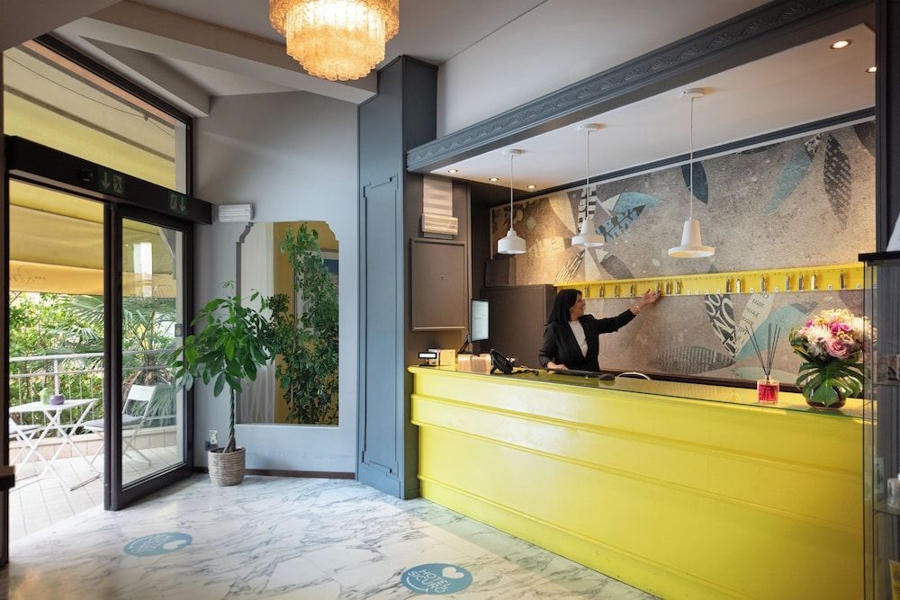 Hotel Roma0