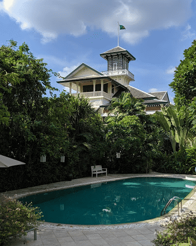 Chakrabongse Villas0