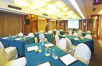 โรงแรมเฉิงตูแฮร์ริเวย์ (Chengdu Harriway Hotel)4