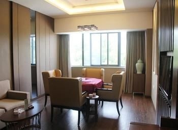 รุ่ยติง จู่เต่า โฮเทล (Ruiting Zhudao Hotel)1