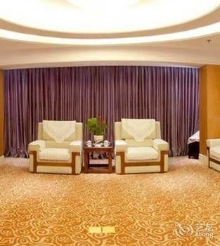 เฉิงตู จินเหอ โฮเทล (Chengdu Jinhe Hotel)4