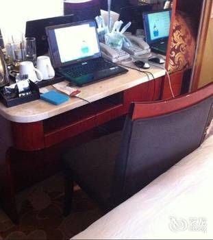 เวียนนา อินเตอร์เนชั่นแนล โฮเทล (Vienna International Hotel)3