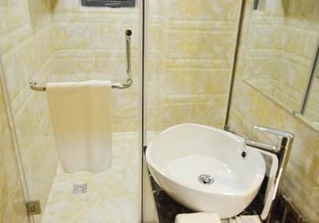 อี้ชาน โฮเทล (Yichan Hotel)2