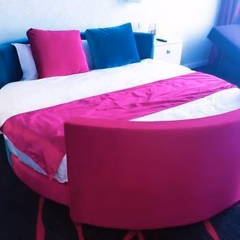Effel Hotel2