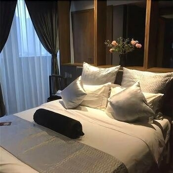 Feeling Hotel1