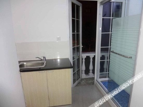 ออเร้นจ์ อพาร์ทเมนต์ (Orange Apartment)3