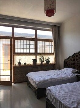 ลานบ้านส่วนตัวของม่านหง (Manhong's Private Courtyard)4