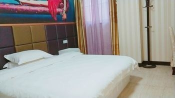 โรงแรมเซี่ยงไฮ้ จือจิน (Shanghai Zhijin Hotel)0