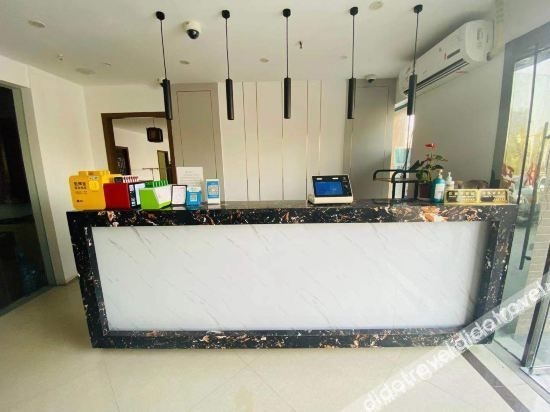 โรงแรมโฮมอีส (สถานีรถไฟใต้ดินถนนหัวเผิง ย่านเซี่ยงไฮ้เวิลด์เอ็กซ์โป) (Home Ease Hotel (Shanghai World Expo Area Huapeng Road Subway Station))3