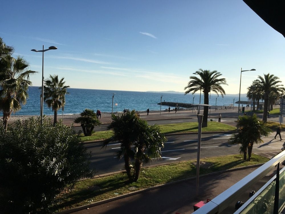Tierce Beach Hotel3