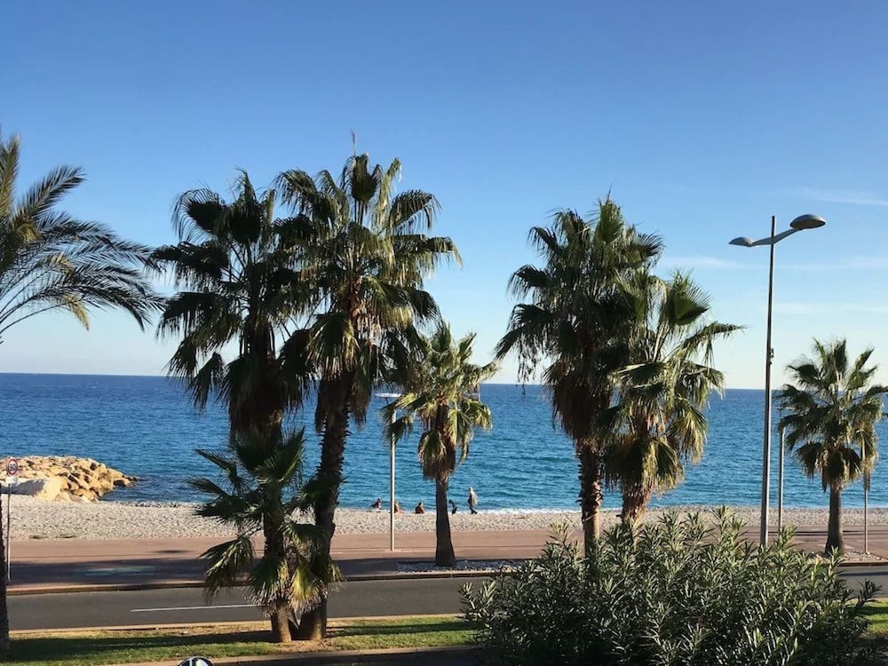 Tierce Beach Hotel1