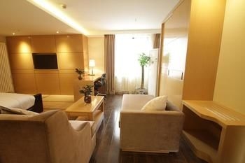 โรงแรมจิงลี่ หงอี้จ้าน (สาขาตงจือเหมิน ซานลิถุน ปักกิ่ง) (Jingli Hongyizhan Hotel (Beijing Dongzhimen Sanlitun Branch))1