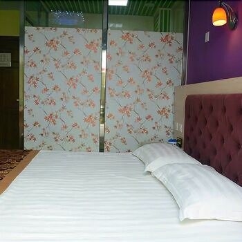 โรงแรมเทียนยู เอ็กซ์เพรส (Tianyue Express Hotel)0