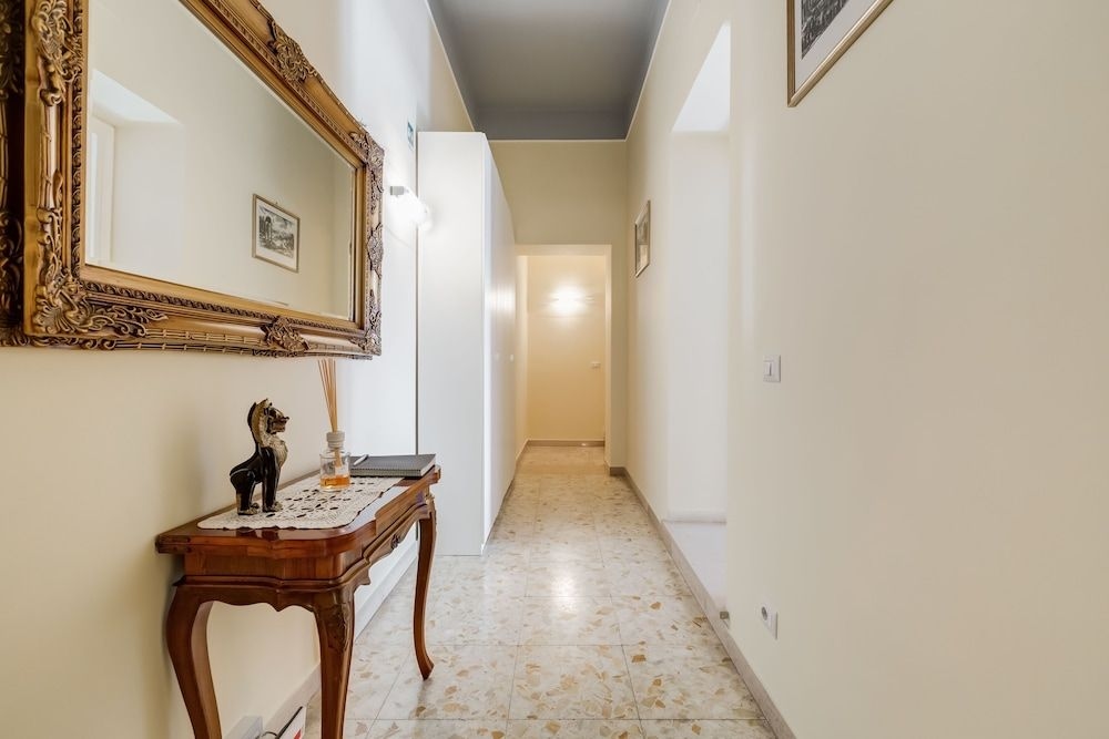 2 Passi Al Colosseo B&B4