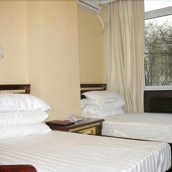 โรงแรมอีเถิงอินน์ (Yiteng Inn)2