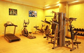 โรงแรมฟรากแรนท์ ฮิลล์ อีมพาร์ค (Fragrant Hill Empark Hotel)0