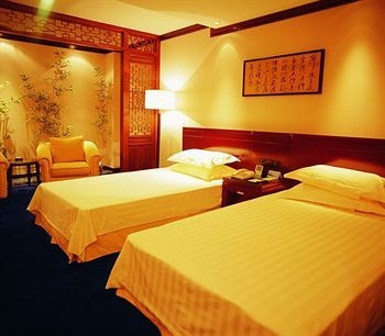 โรงแรมโพลี พลาซ่า (Poly Plaza Hotel)3
