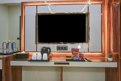 โรงแรมนิว ฟรอนเทียร์ (New Frontier Hotel)4